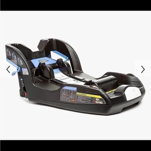 DOONA Black and Blue Car Seat Base